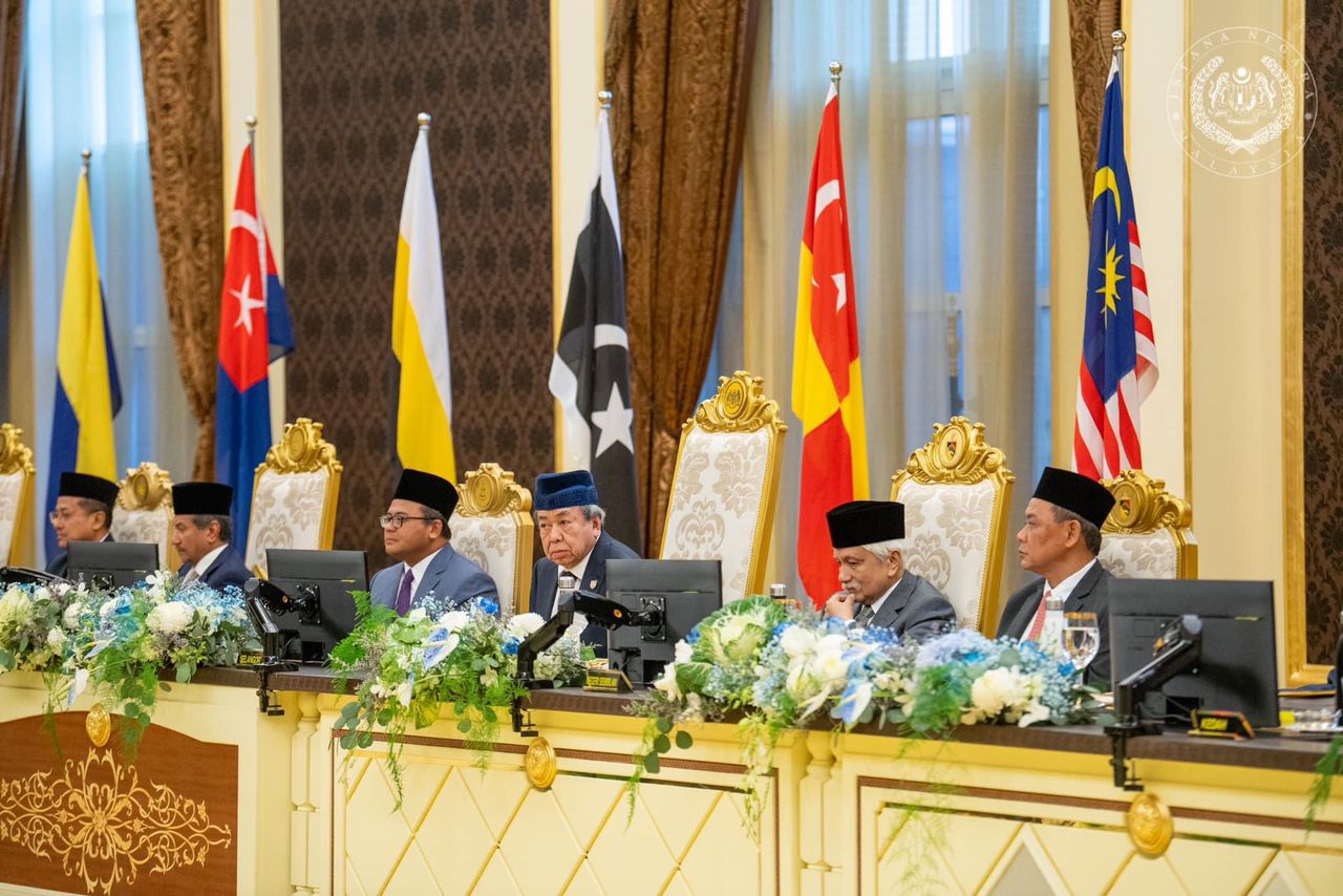 Sultan Sharafuddin Pengerusikan Mesyuarat Majlis Raja Raja Ke 265 Hari Ini