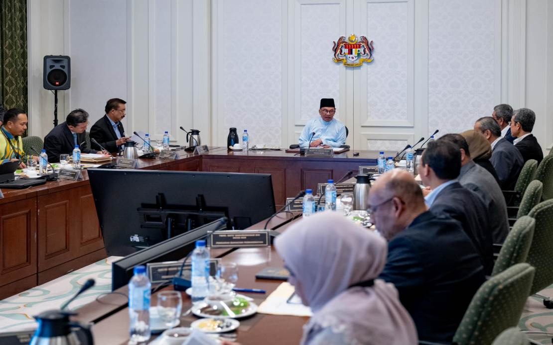 Cadangan Tambah Baik Gaji Penjawat Awam Diumum Pada Perhimpunan Hari